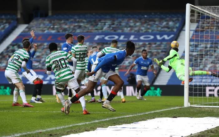 Who is Good Team: The Rangers or Celtic in Scottish football?