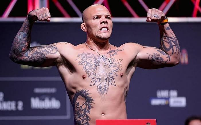 Anthony Smith 2024: Net Worth| Fight Purse Earnings| Salary