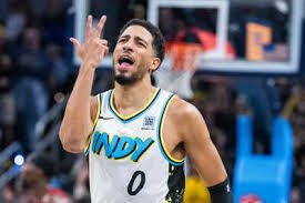 Tyrese Haliburton: Mother| Is playing today| Net Worth 