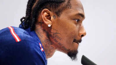 Stefon Diggs: Braids| GF| Net Worth| Contract| Daughter 