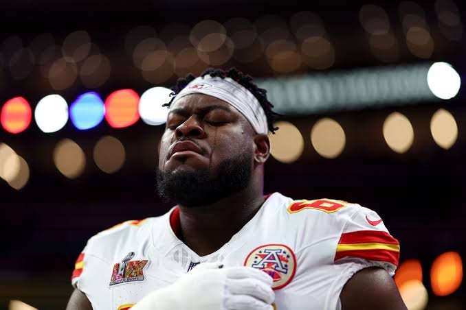 Patrick Mahomes Reacts to Trey Smith’s $94M Extension with Chiefs