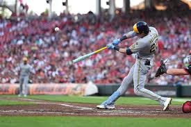 Christian Yelich: Cycles| Girlfriend| Is married| Home Run