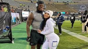 Travis Hunter: Net worth| When did get married| Is getting a divorce