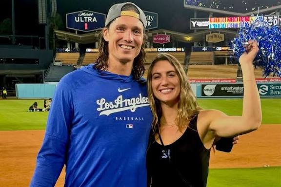 Tyler Glasnow: How tall is| News| Injury| Wife| Cillian Murphy
