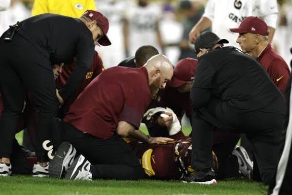 Deatrich Wise: Contract| Injury| Wiki| Net worth 