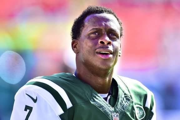 Geno Smith: Broken jaw| Where did play college football