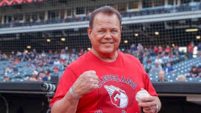 Jerry Lawler: Is dead| The king dead| Dead or alive| Is the king dead