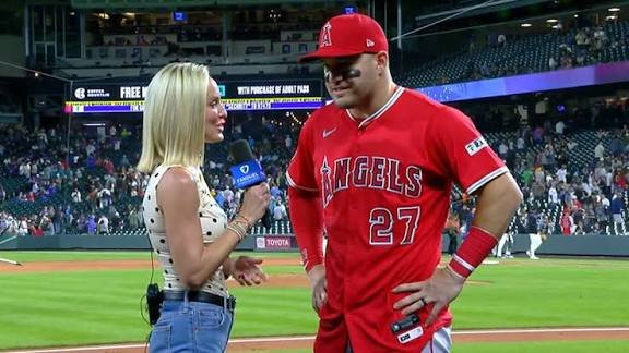 Mike Trout: MLB debut| 400| 400 home runs| How old is| Age