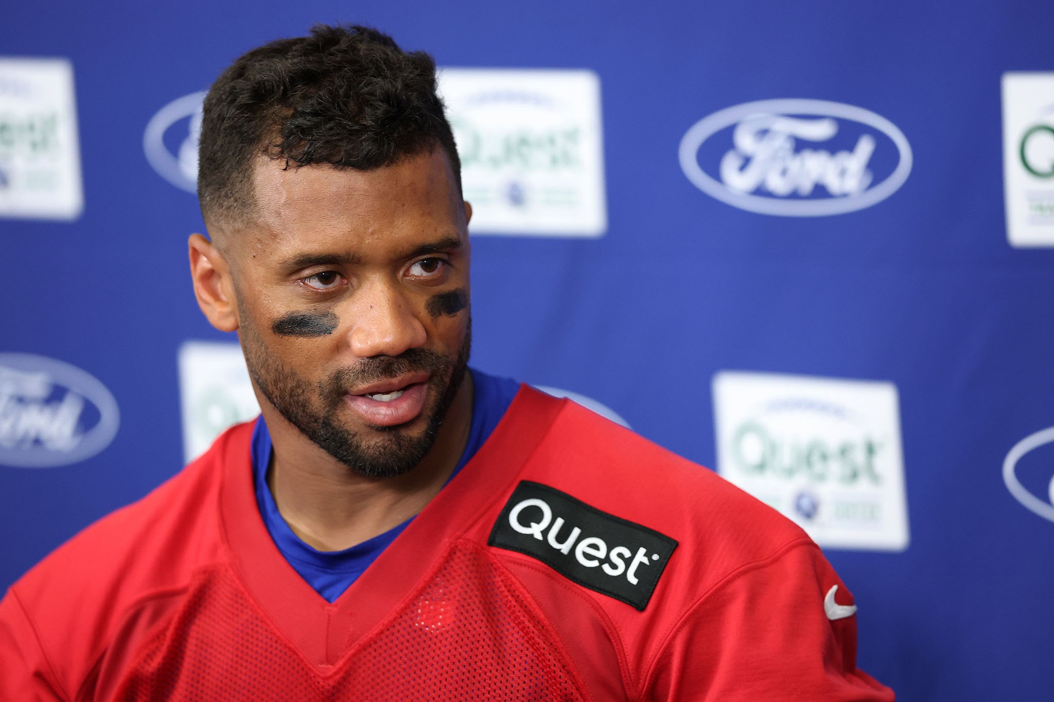 Russell Wilson: Stats today| Is playing| Super bowl wins| Post Game ...