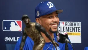 Mookie Betts: Award| Roberto clemente award| Daughter| Hometown