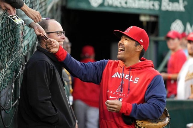 Kurt Suzuki: World series| Reddit| College| Contract| Career| Braves