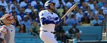 Max Muncy: Wiki| Postseason stats| Baylor| A's| Hometown