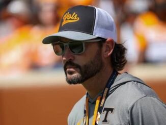 Tony Vitello: Tennessee| San francisco giants| News| Contract