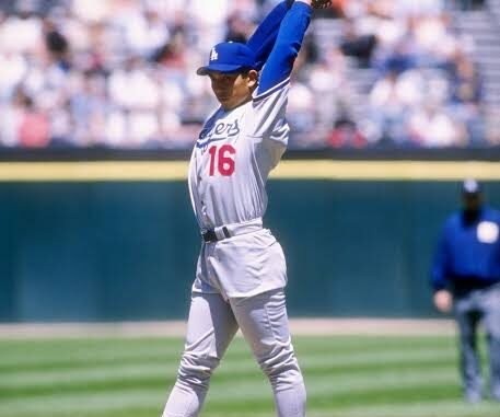 images - 2025-10-28T135032.263