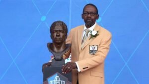 Kenny Easley: Hall of fame| High school| Jersey| Died| Nick name 
