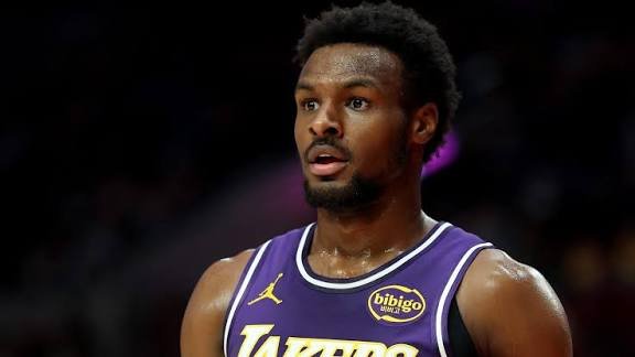 Bronny James: Is starting tonight| Twitter| Points tonight| Starting ...