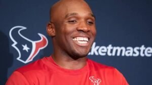 DeMeco Ryans: Texans coach| Career| Age| Salary| Height| Alabama