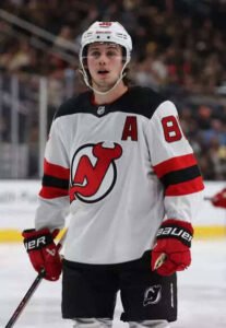 Jack Hughes: Tate mcrae and| How old is| Net worth| Michigan| Gf