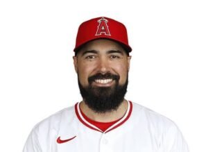 Anthony Rendon: ESPN| Baseball reference| Salary| Family| Agent