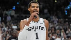 Victor Wembanyama: What team is on| Is playing tonight| Is playing today