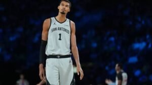 Victor Wembanyama: Stats| Status| Is on a minutes restriction