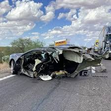 Joe Montana: Accident| In car accident| Car crash| Wreck