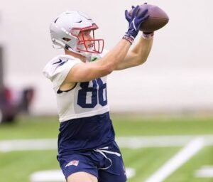 Efton Chism III: Stats| Wiki| College| Salary| 40 time| Touchdown