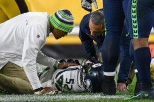 Darrell Taylor: Football| Contract| Injury| Stats| PFF| Contract 