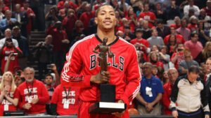 Derrick Rose: Bulls retire number| What year did win mvp| Pooh