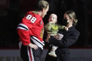 Patrick Kane: Amanda| Son| How many points does have| Kids