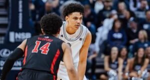 Kobe Sanders: Age| Stats| Shoes| Clippers| Contract| NBA| Trade