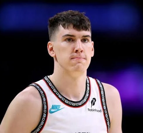 Jake Laravia: College| Career high| Age| Height| Wife| Net Worth