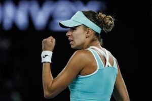 Magda Linette: VS clara tauson| Net Worth| Live| Sofascore