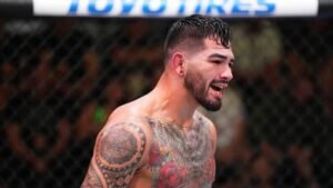 Anthony Hernandez: Stats| Ethnicity| Wife| Age| Fighting style