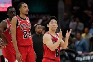 Yuki Kawamura: Age| Can dunk| Height| Bulls| Contract| NBA team