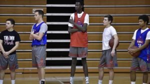 John Bol: Is related to bol bol| Related to manute bol| How tall is
