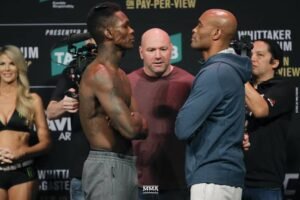 Izzy Adesanya: Where is from| How tall is| Last fight| Record| Age