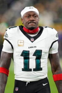 AJ Brown: Trade| Patriots| Eagles| Traded| Draft| Stats| Age