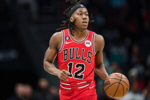 Ayo Dosunmu: Stats| Trade| Height| College| Wife| Jersey| Contract