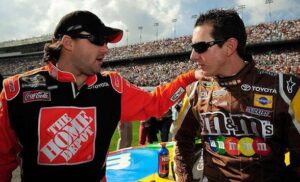 Tony Stewart: Kyle busch| Nascar| Car| Death| Nascar driver|Racing