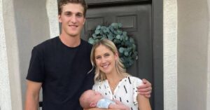 Tage Thompson: Height| Goal| How tall is| Stats| Wife| Jersey| Maga  