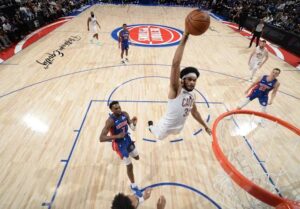 Jarrett Allen: Stats| NBA| VS pistons| Wife| College| High school