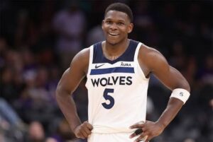 Anthony Edwards: Stats| NBA| VS spurs| Kids| Mom| Injury| Age