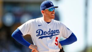 Freddie Freeman: Dodgers| Braves| Stats| Home runs| Contract| Age