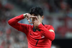 Son Heung-min: World cup| Team| Jersey| Number| Wife| Age