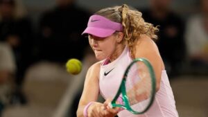 Mirra Andreeva: Marta kostyuk| VS kostyuk| Age| Prediction