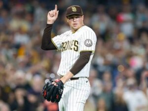Mason Miller: Padres| Walkout| Stats| Walkout song| Contract| Age