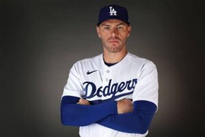 Freddie Freeman: How tall is| Walk up song| Injury| Teams
