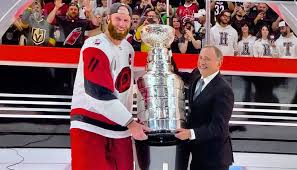 Jordan Staal: Stanley cup| Stats| Cups| Conn smythe| Age| Brothers
