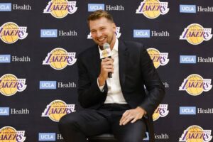 Luka Dončić: Stats| Lakers| Contract| Trade| Draft| Jersey| Shoes